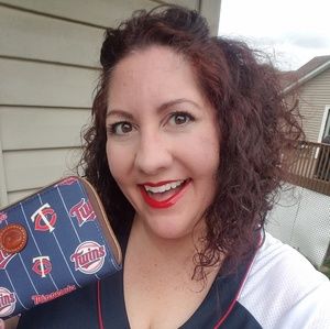 Meet your Posher, Erin